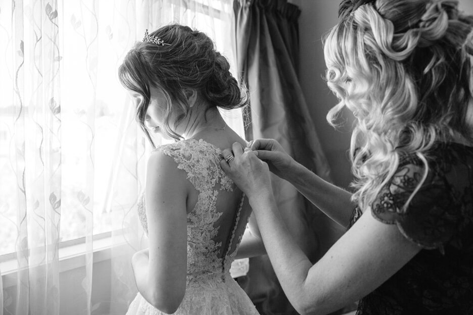 Getting ready with mother of the bride