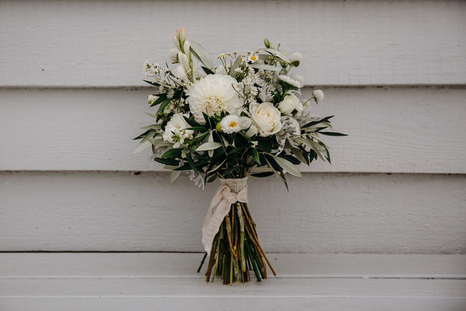 White country style bridal bouquet