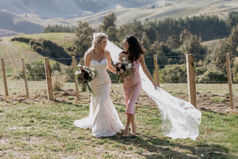 Bride with her sister in pink