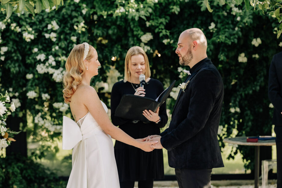 bride and groom saying vows with Kate Lovell wedding celebrant